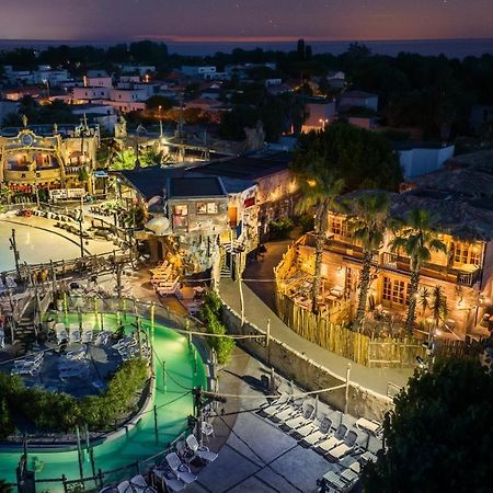 Hotel Pirates World Агде Екстериор снимка
