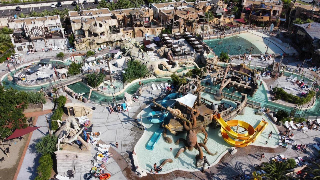 Hotel Pirates World Агде Екстериор снимка